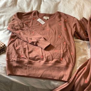 Lou and Grey sweatshirt xxs with sun embroidery